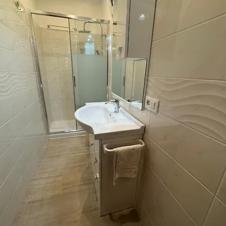 Kevin's 2 Homestay Rome